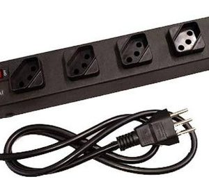 Filtro De Linha Metálico 5 Tomadas Bivolt Upsai Fm-5t 1,2m